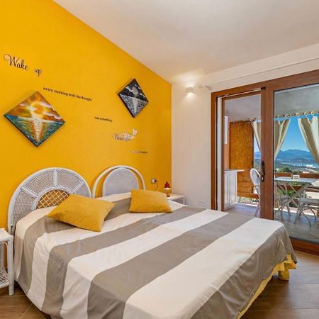 Casa Sharon Appartamento Vista Mare Ad Olbia Dış mekan fotoğraf